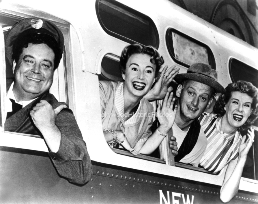 Jackie Gleason 1955 1 The Honeymooners wm.jpg